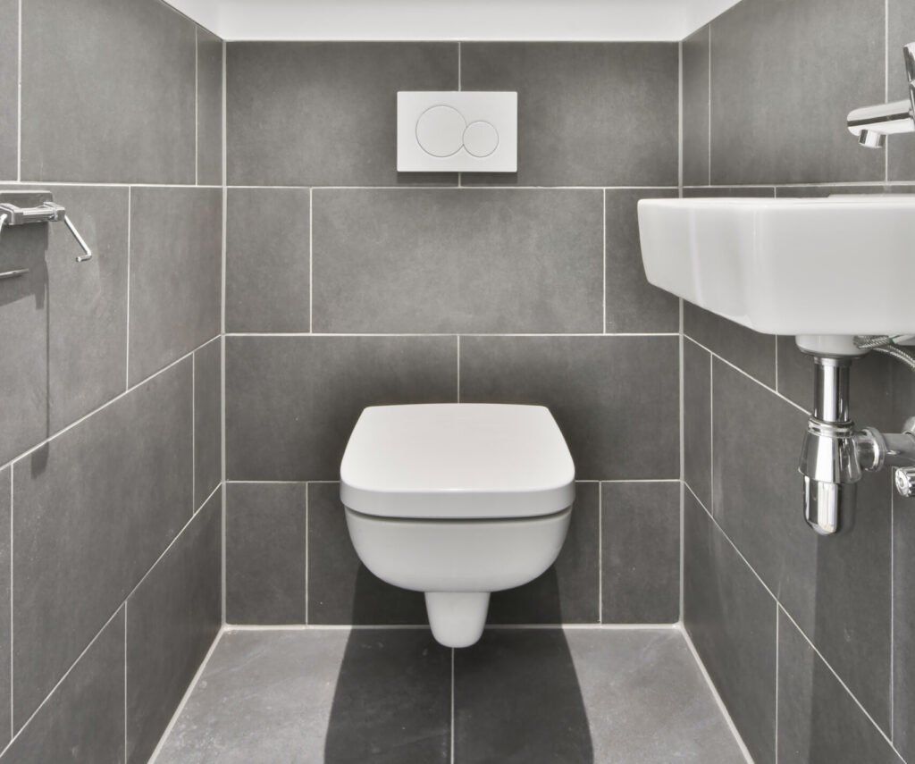 Bidet suspendu 2026 : guide installation et 5 avantages