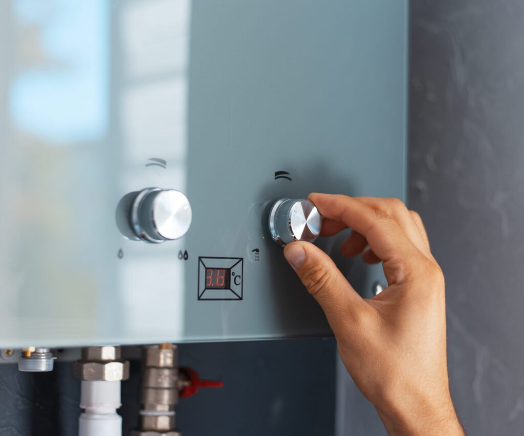Chauffe-eau instantané gaz : avantages au Maroc