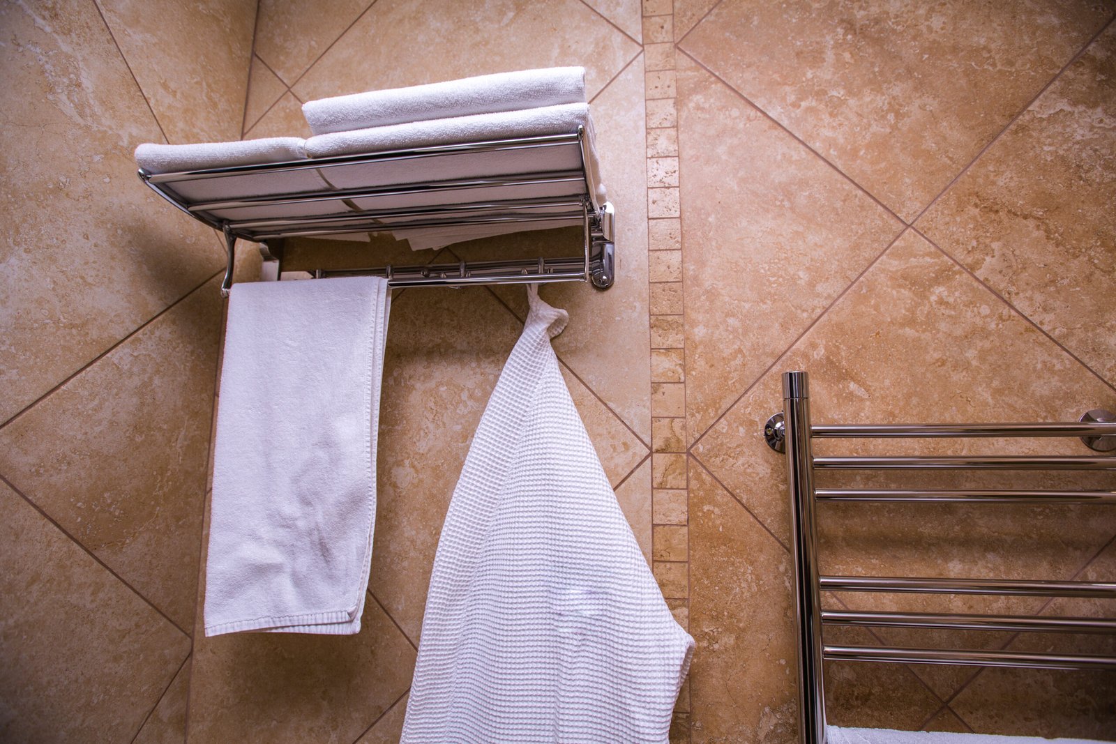 Sèche-serviettes électrique : quel modèle choisir pour votre salle de bain ?